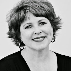 Meet your Posher, Stacie